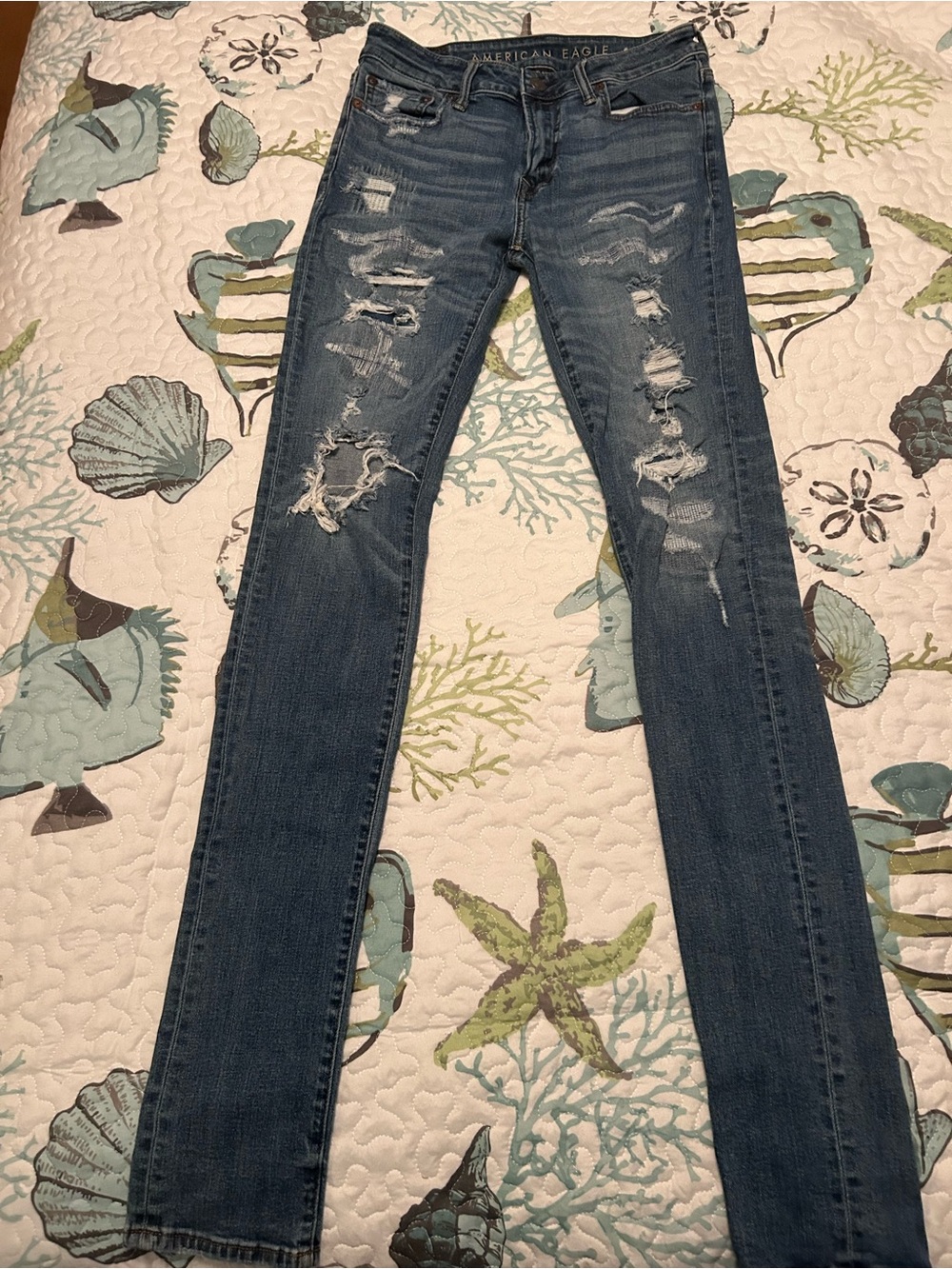 American Eagle Outfitters Young Mens Distressed Skinny Jeans - Dark Blue Wash